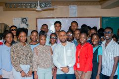 CONFERENCE-AVEC-DES-JEUNES-