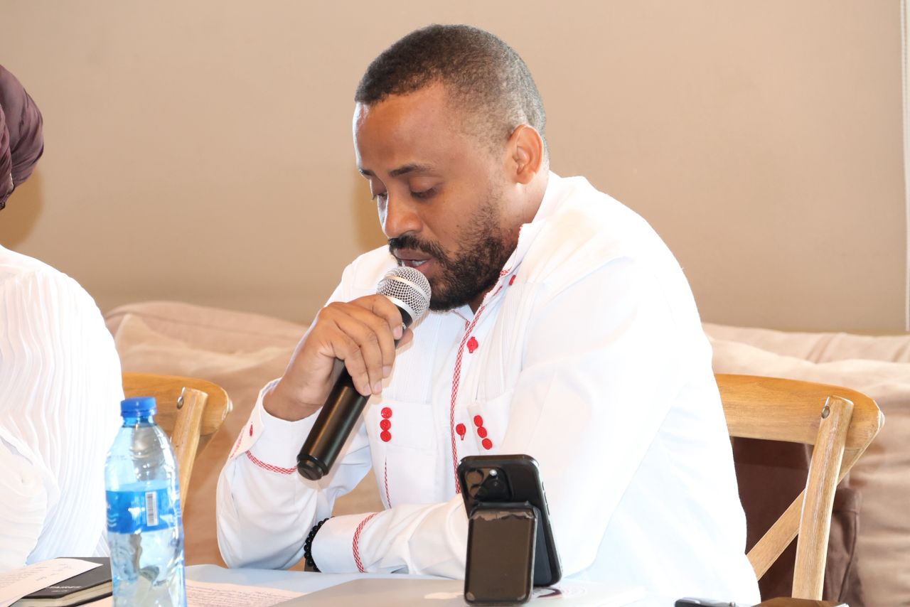 Participation de M. Jean Rony Alexandre à la rencontre entre le BINUH et les partis signataires du Pacte national pour la stabilité et l’organisation des élections